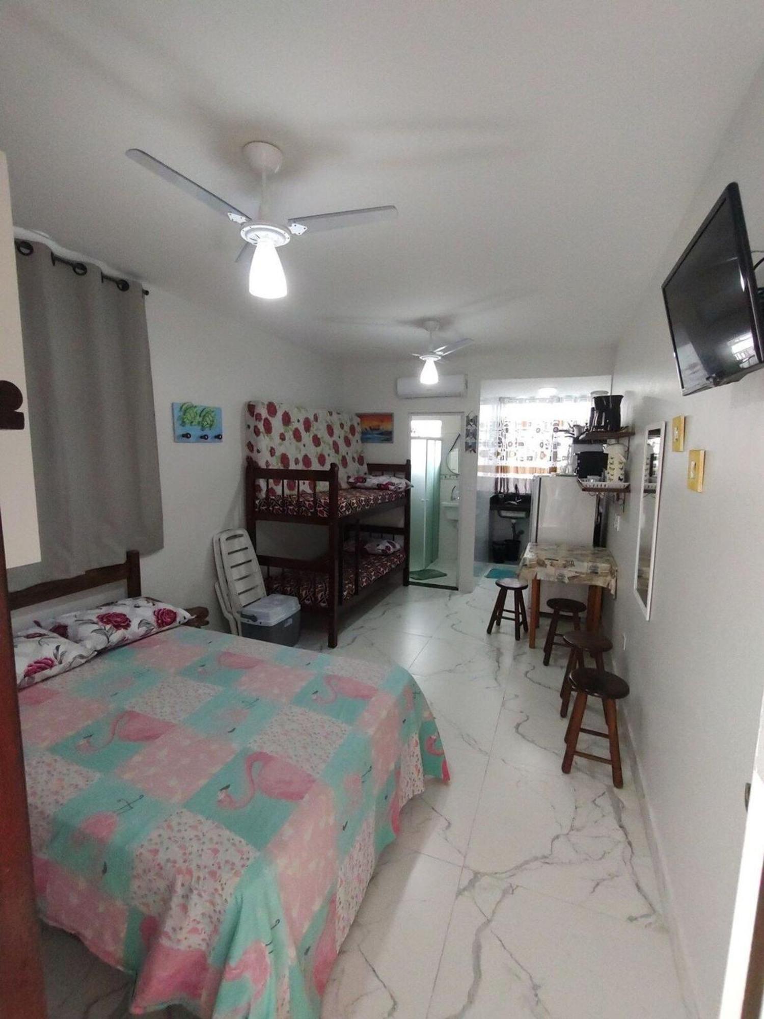 Kit Net Na Praia Grande Ubatuba 200 Metros Do Mar Eksteriør billede